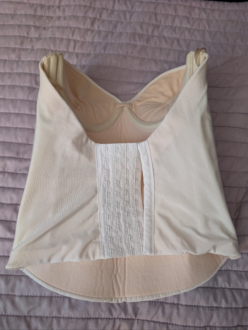 32B David's Bridal Strapless Corset Bra - Picture 4 of 6